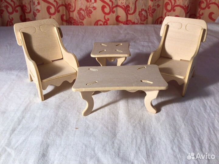 Игрушечная мебель из дерева