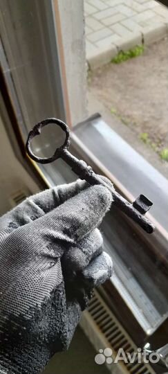 Ключ старинный более 100 лет