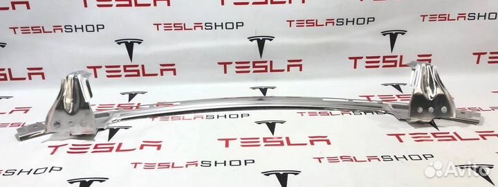 Усилитель переднего бампера нижний Tesla Model Y