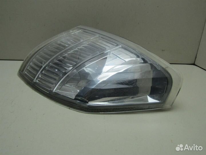 Указатель поворота правый Nissan X-Trail (T30) 20