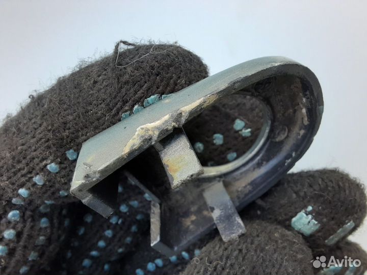 Накладка передней ручки Skoda Octavia A4 Golf 4