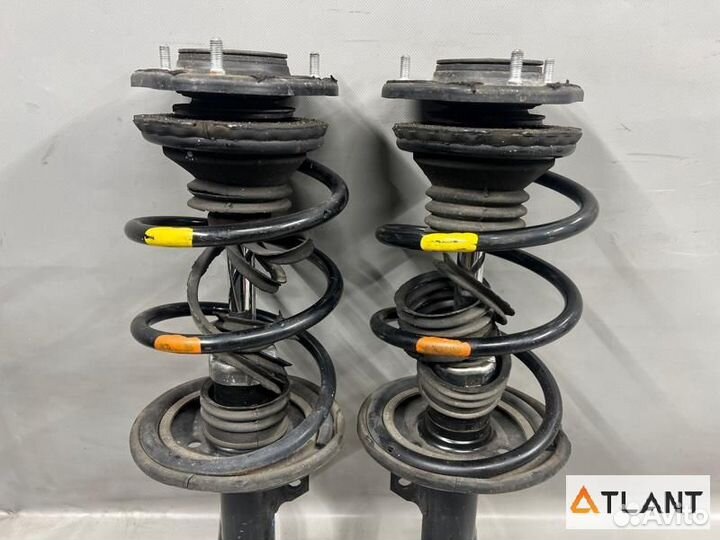 Стойка передняя toyota wish