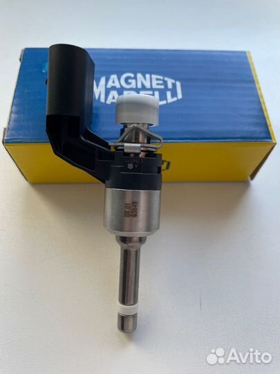 Форсунка топливная VAG 1.4TSI 03C906036M