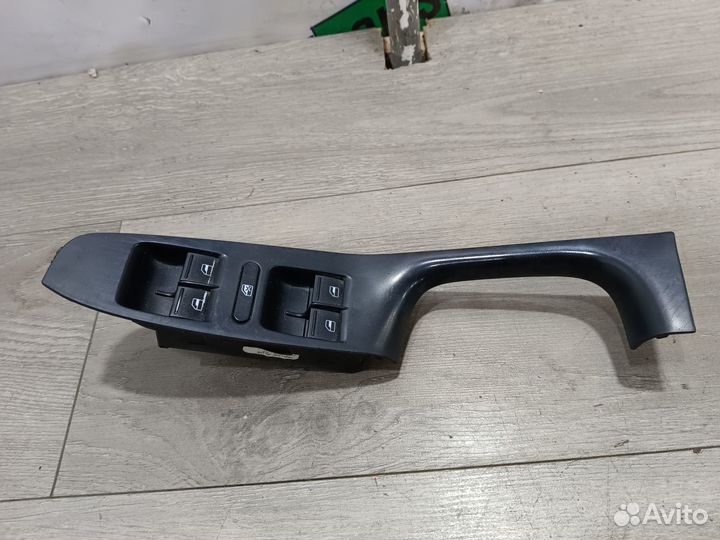 Ручка водительской двери для Volkswagen Jetta 6