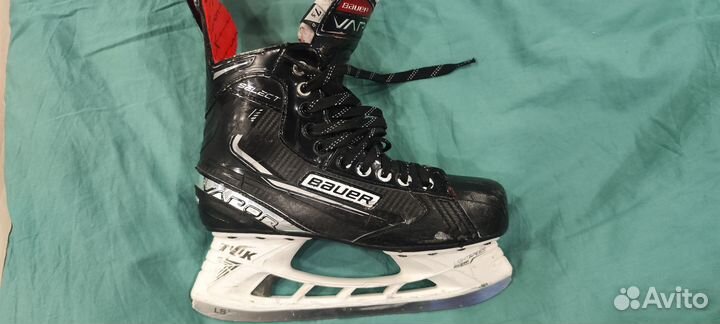 Хоккейные коньки bauer vapor