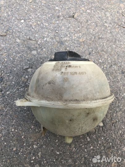 Расширительный бачок passat б3