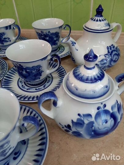 Сервиз. Гжель