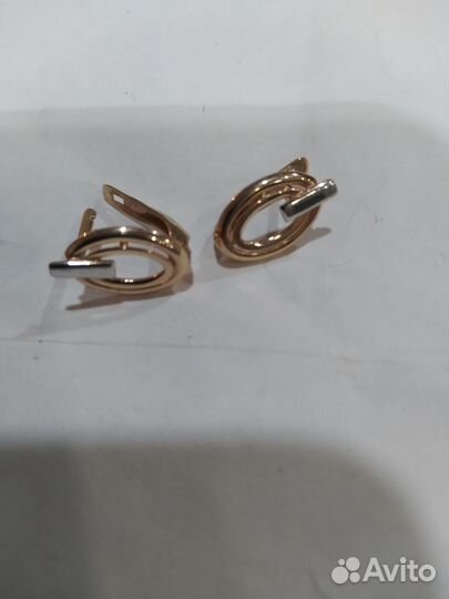 Золотые серьги