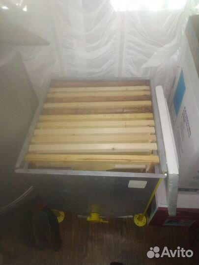 Медогонка 4 рамочная