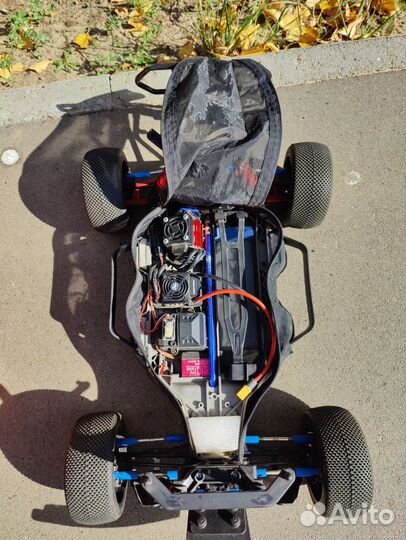 Traxxas slash 4x4 LCG