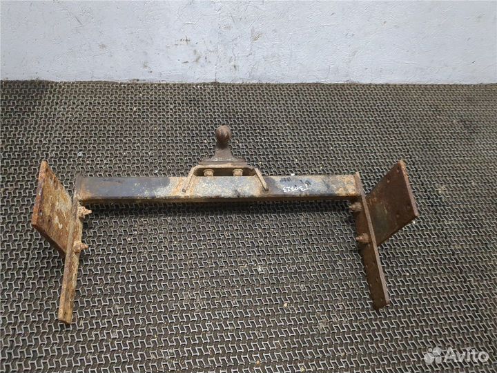 Прицепное устройство Volkswagen Crafter, 2011