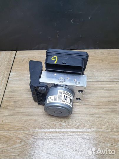 Блок ABS (насос) Hyundai Santafe 4 TM