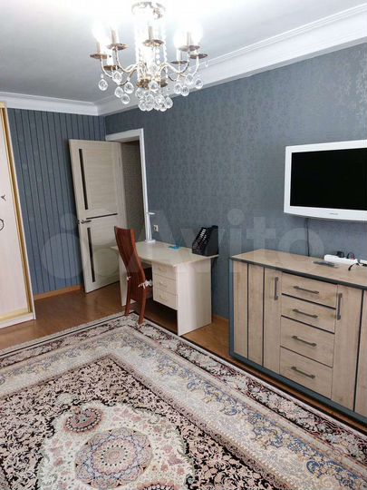 2-к. квартира, 54 м², 2/9 эт.