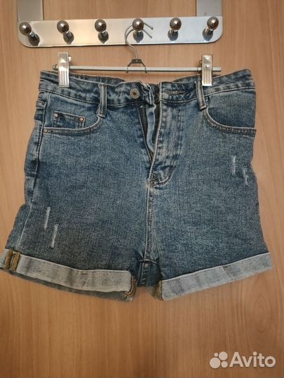 Шорты женские