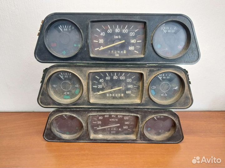 Ретро щиток приборов заз 968М