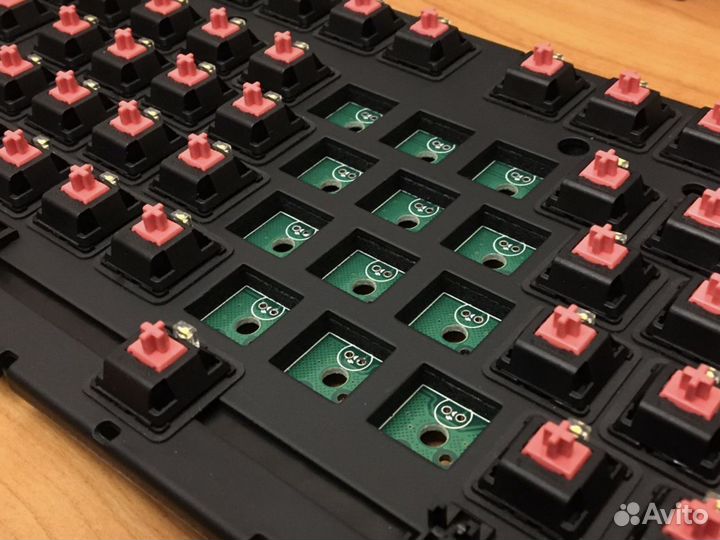 Cherry Silent Red — Кастомизированная клавиатура