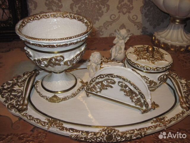 Набор: поднос, конфетница, сахарница, салфетница