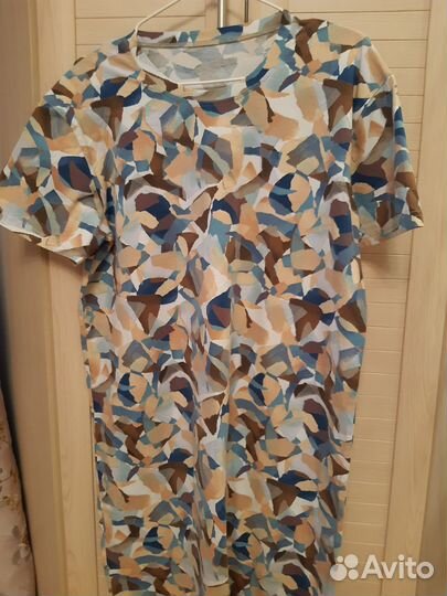 Пакетом женская одежда на размер 48,50