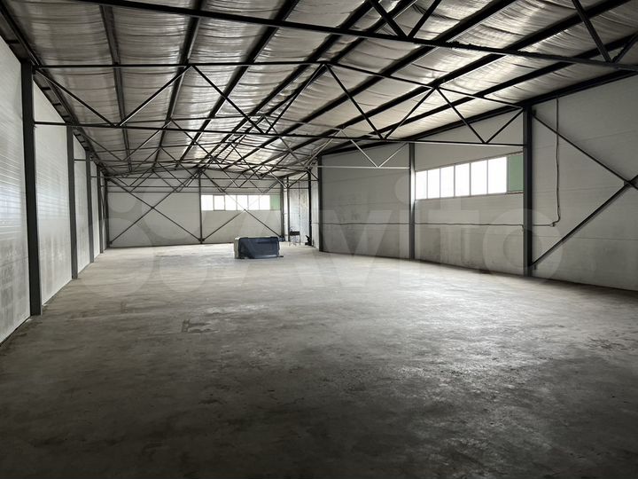 Склад, 750 м²