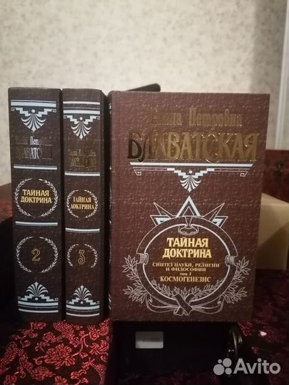 Продам книги