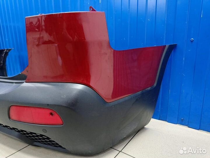 Бампер задний Kia Sorento 2 XM 2.2 D4HB 2009