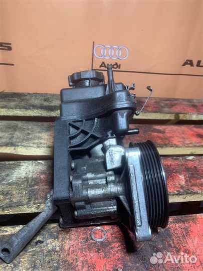 Насос гур Mercedes-Benz E-Class W212 M651.924 2012