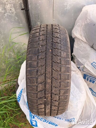 Toyo Observe GSi-5 205/50 R17