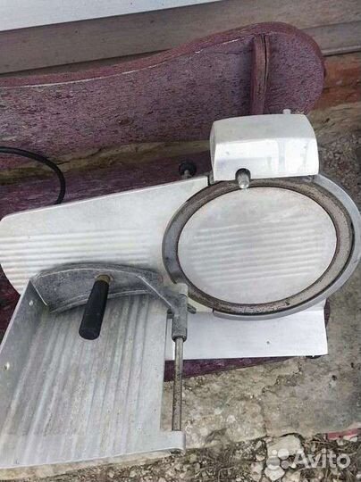 Слайсер для нарезки гастрономии