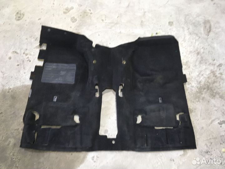 Передняя часть ковра Range Rover Sport 2008г