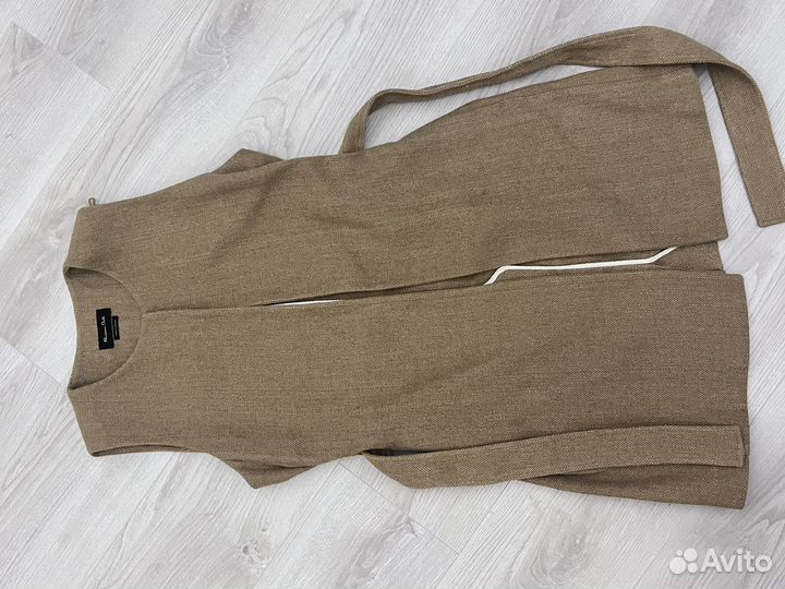 Кардиган /жилет/ безрукавка massimo dutti