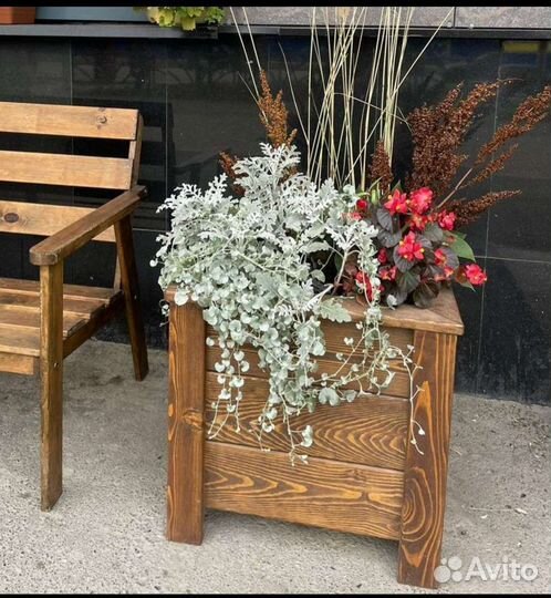 Кашпо деревянное уличное