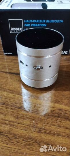 Вибрационная портативная колонка