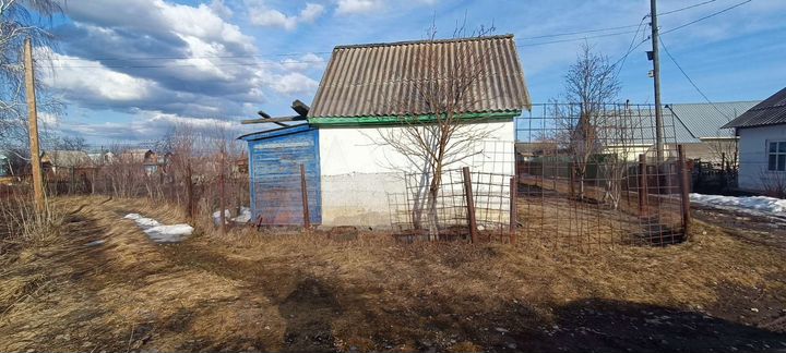 Дача 15 м² на участке 5,6 сот.