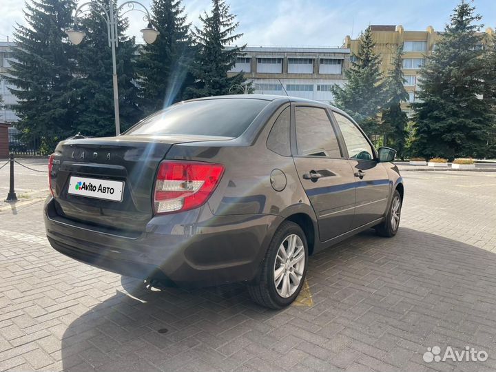 LADA Granta 1.6 МТ, 2022, 18 000 км