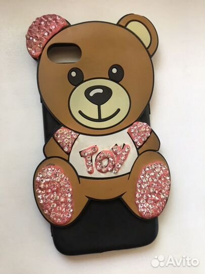 Чехлы на iPhone 6 и 7