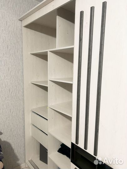 Шкаф купе с зеркалом б/у 200