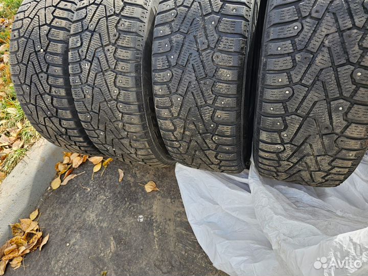 Pirelli Ice Zero 205/55 R16