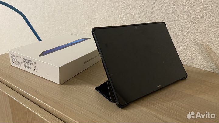 Планшет Huawei Mediapad t5