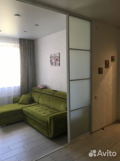 Стеклянная перегородка