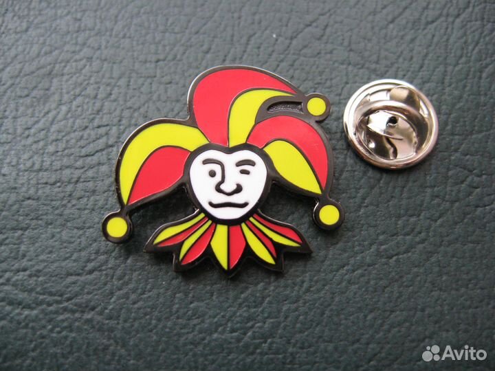 Значки Хоккейных клубов игравших в кхл