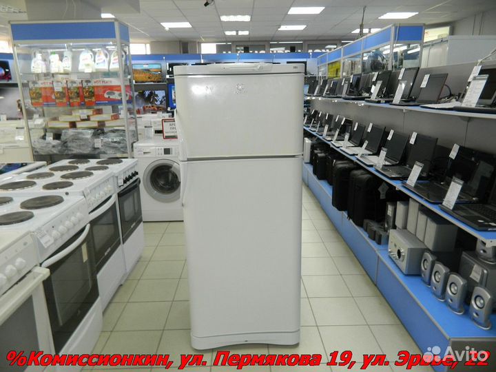 Холодильник Indesit