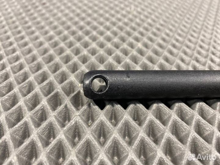 Направляющая диска Audi Allroad C5 BES 2003