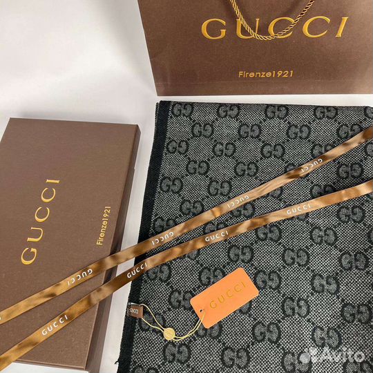 Шарф палантин Gucci
