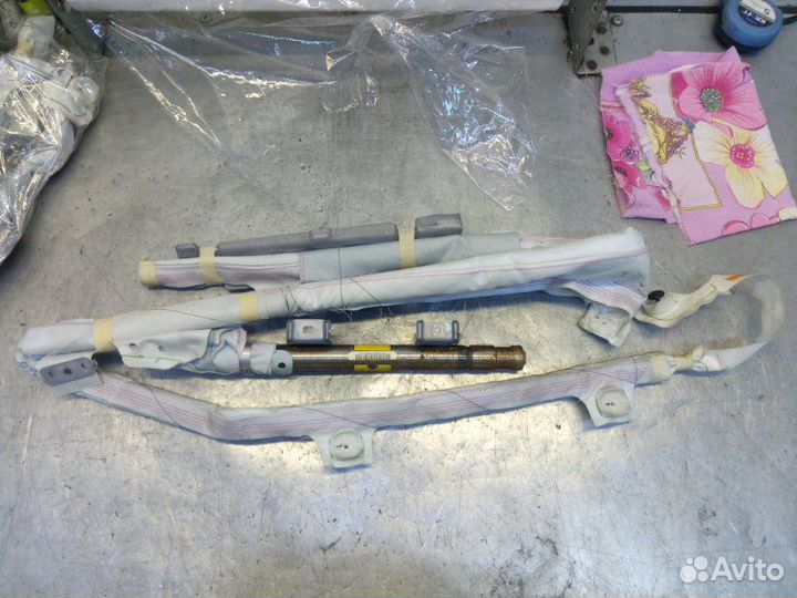 Подушка безопасности боковая (шторка) правая