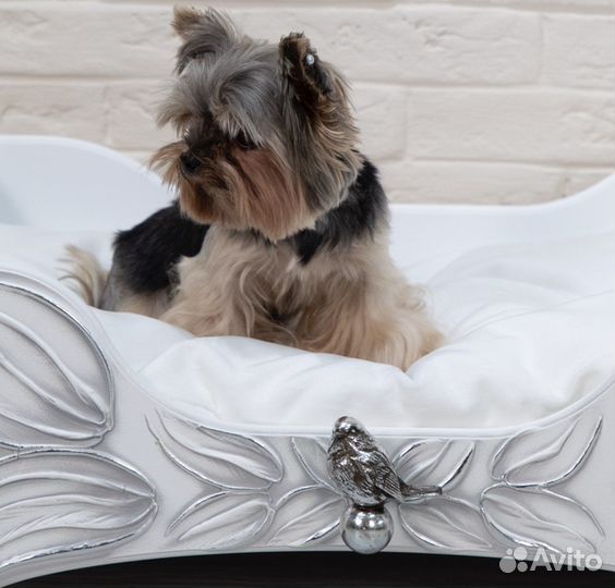 Лежанка для собак и кошек