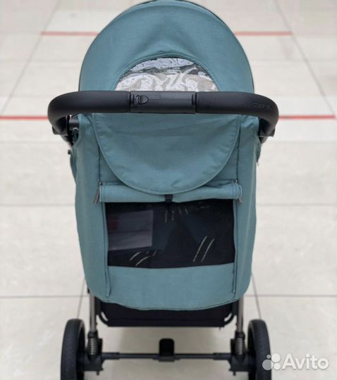 Погулочная коляска Carrello bravo plus