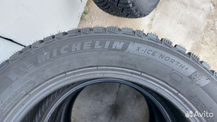 Michelin X-Ice North 4 225/55 R18 102T