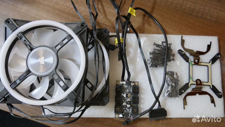 Система водяного охлаждения iCUE H115i RGB PRO XT