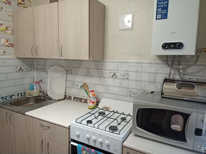 2-к. квартира, 42 м², 3/5 эт.