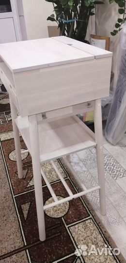 Бюро IKEA новое